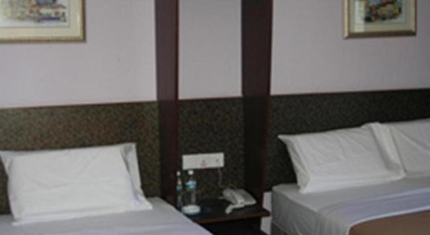 Aristo Hotel @ Putatan Kota Kinabalu Exterior photo